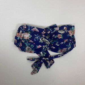 2/$20 Cremieux Floral Bra M